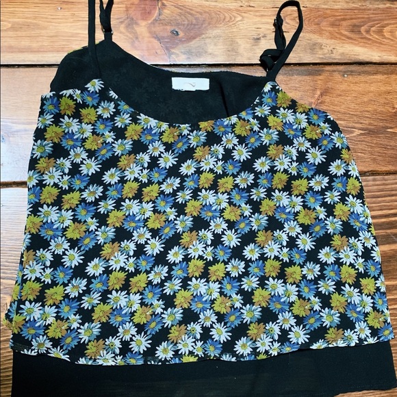 Floral spaghetti strap top - Picture 2 of 2